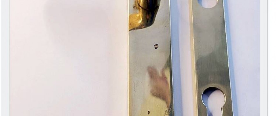 Nowa usługa – przerabianie szyldów klamek pod wkładkę patentową